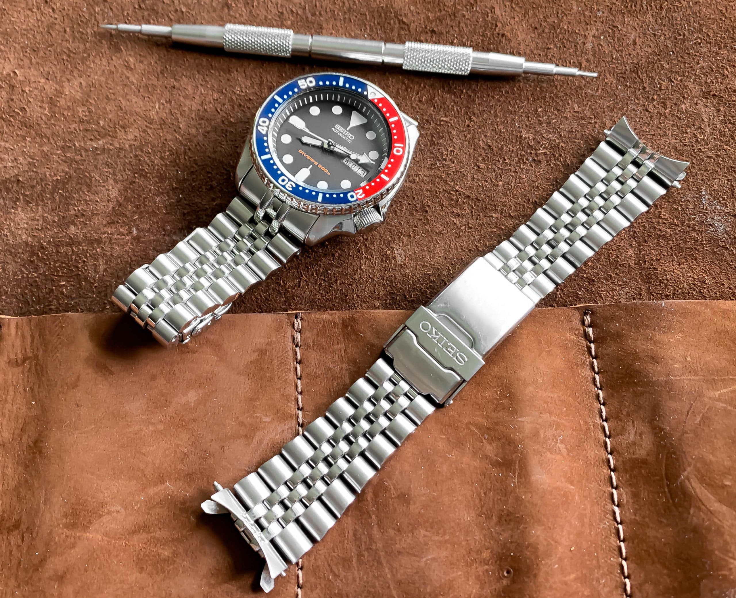 On the Wrist, from off the Cuff: Strapcode – Super Jubilee for