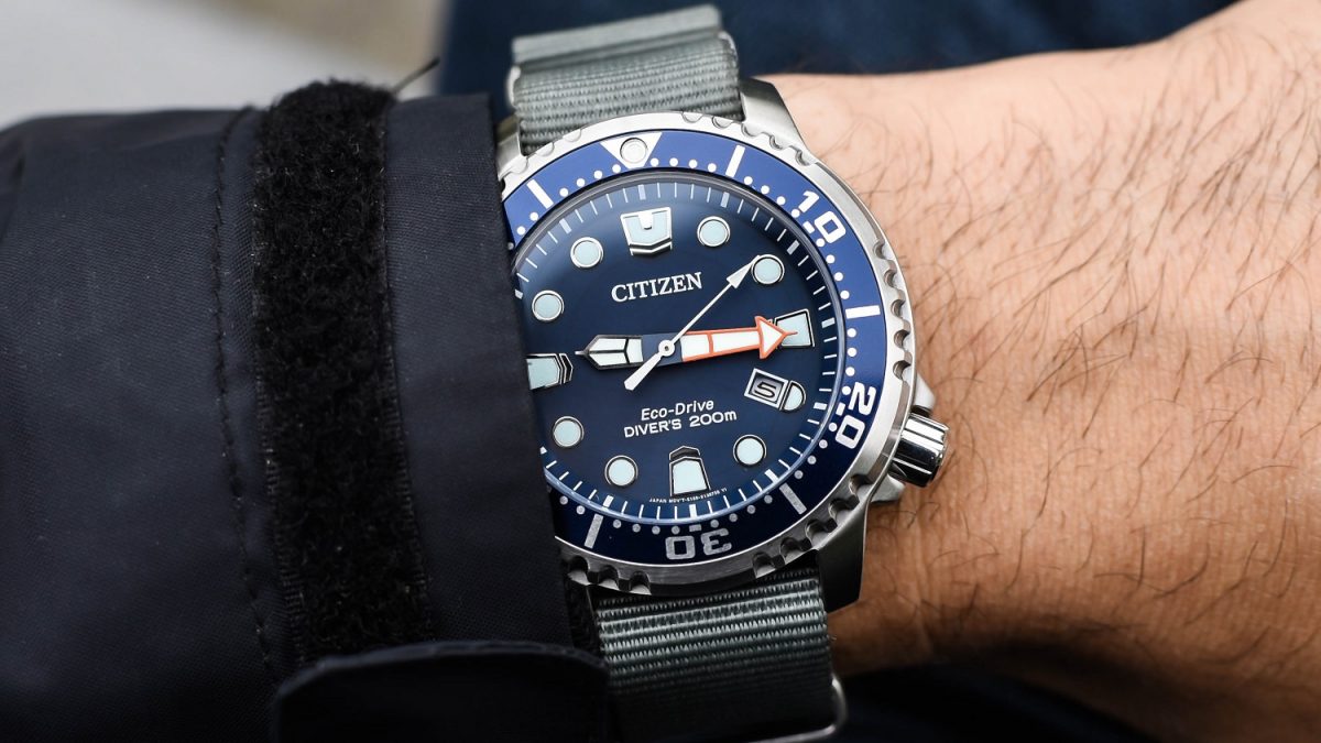 citizen eco drive divers 200m titanium