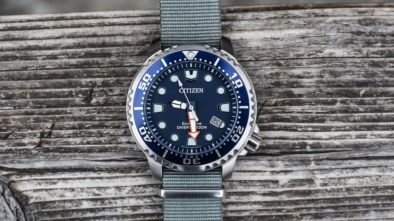 32 Best Dive Watches of 2023  Reliable, Well Built, and Affordable