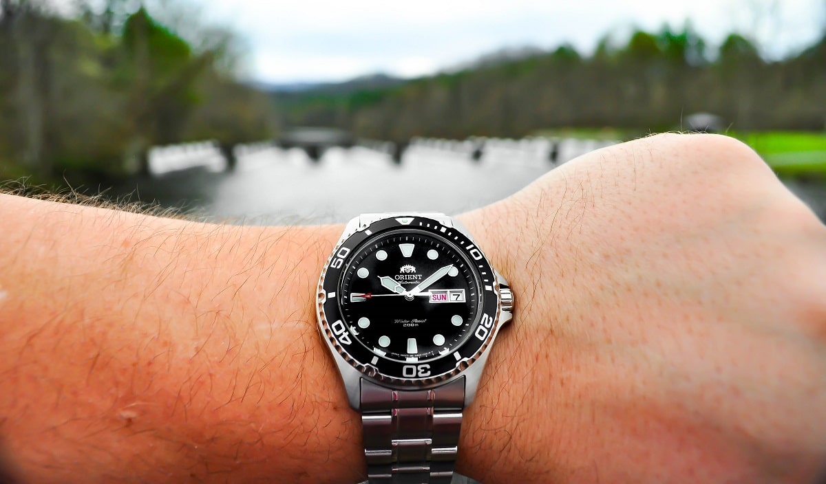 orient ray 2 vs rolex submariner