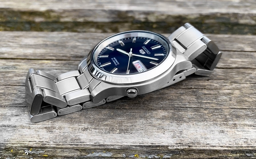 Seiko 5 SNK793 Review: Keeping It Casual and Classy in Blue