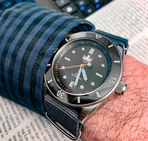 Phoibos Watches Review: The Wave Master (PY010C) | Two Broke Watch Snobs