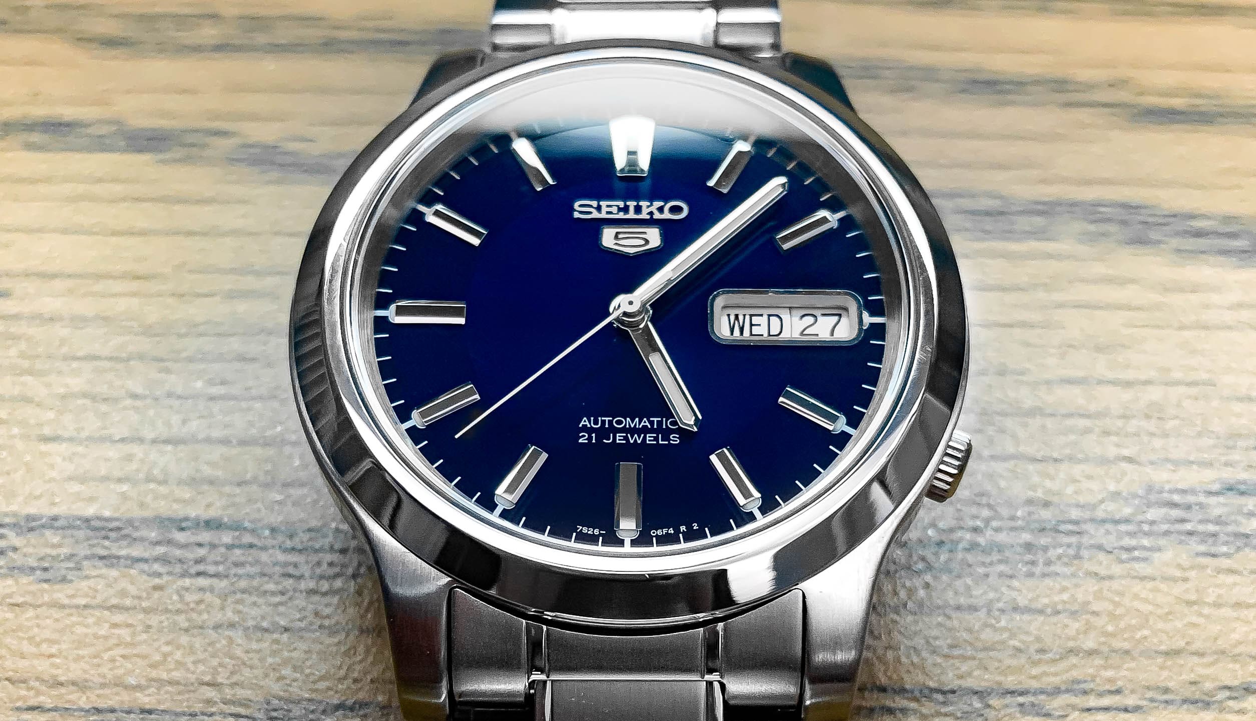 Articulation Jo da dok Seiko 5 SNK793 Review: Keeping It Casual and Classy in Blue