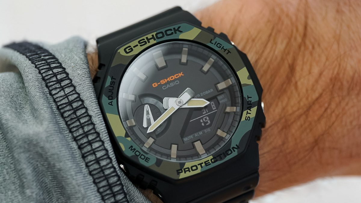 g shock watch analog and digital not matching