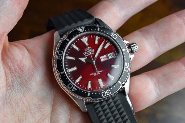 Orient Mako II vs Kamasu: Which Affordable Japanese Dive Watch Wins?