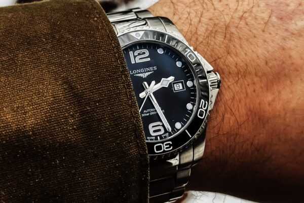 Best Watches Under $2000 That Are Worth the Price
