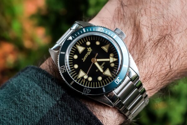 10 Best Dive Watches From Microbrands We’ve Ever Reviewed