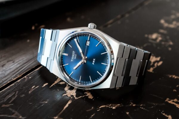 The Best Watches To Gift This Holiday That Look Pricier Than They Are