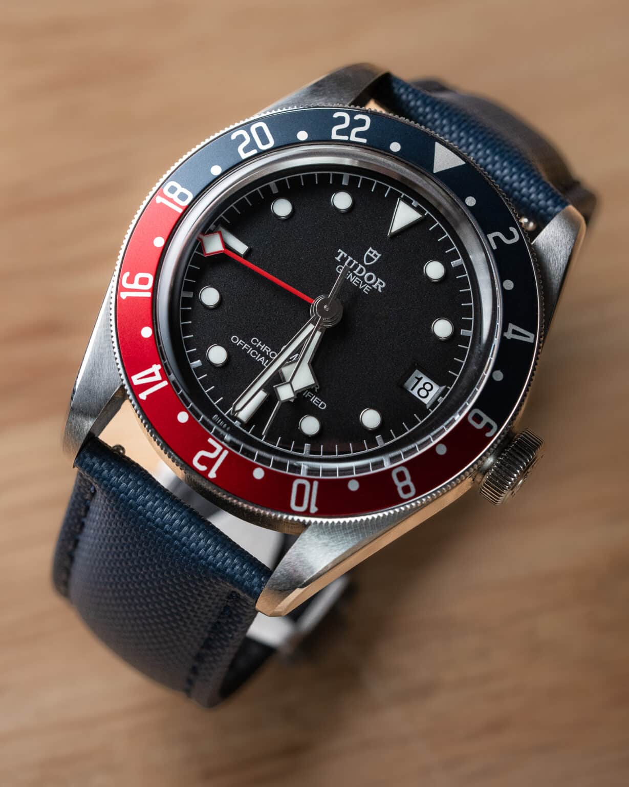 Artem Straps | Testing Aftermarket Sailcloth Options | Two Broke Watch