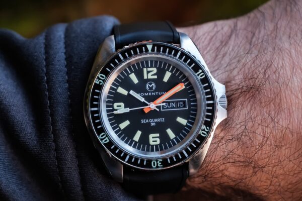 Affordable Dive Watches for Vacation: Picks We’d Pack for Stress-Free Travel