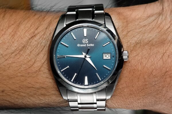 Grand Seiko Quartz vs Mechanical: After Reviewing Both, Here’s What We’d Choose