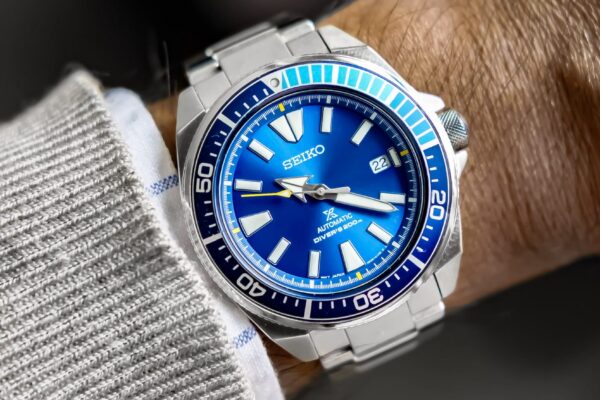 Seiko Samurai vs. Seiko Turtle: Hands-On Affordable Dive Watch Comparison