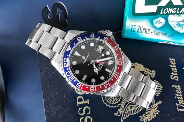 Steinhart Ocean 39 GMT vs Vaer G2: Which Pepsi GMT Is Better?