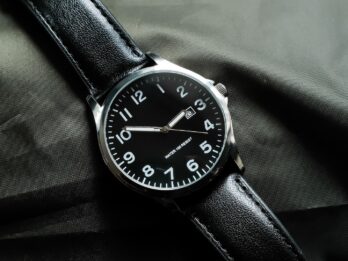 I Bought A $23 Amazon Essentials Watch to Review. How Bad Can It Be?
