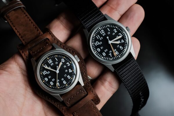 Rdunae RA03 vs Benrus DTU-2A/P: A $45 Quartz Field Watch Meets a $990 Reissue