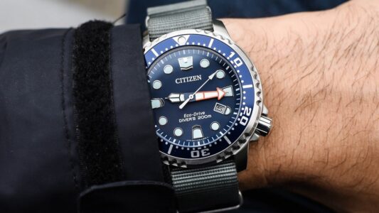 Does a Bigger Collection Make Mechanical Watches Too Inconvenient?