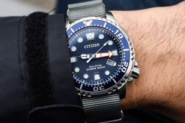 Does a Bigger Collection Make Mechanical Watches Too Inconvenient?